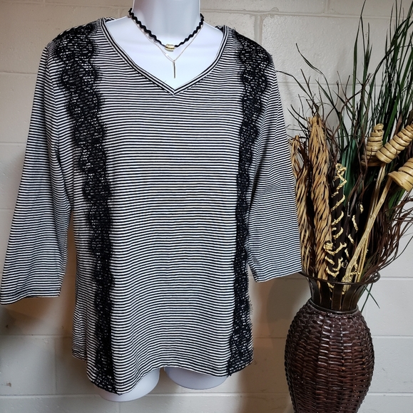 Rebecca Malone Tee - Picture 2 of 5